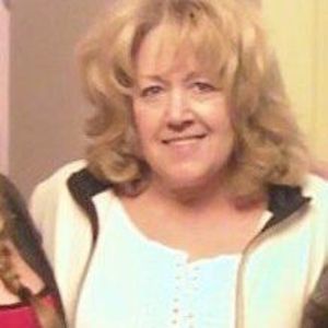 Meet your Posher, Suzanne